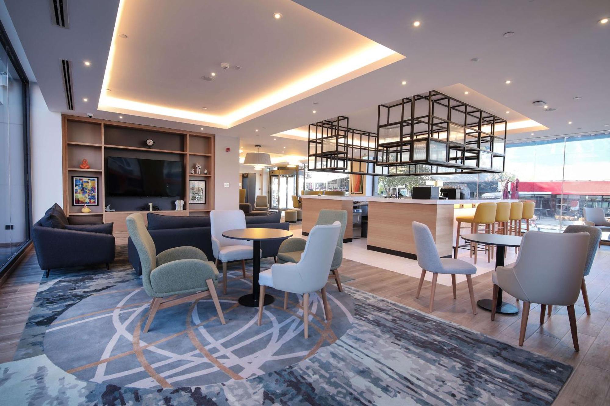 Hilton Garden Inn Ankara Cankaya Ngoại thất bức ảnh