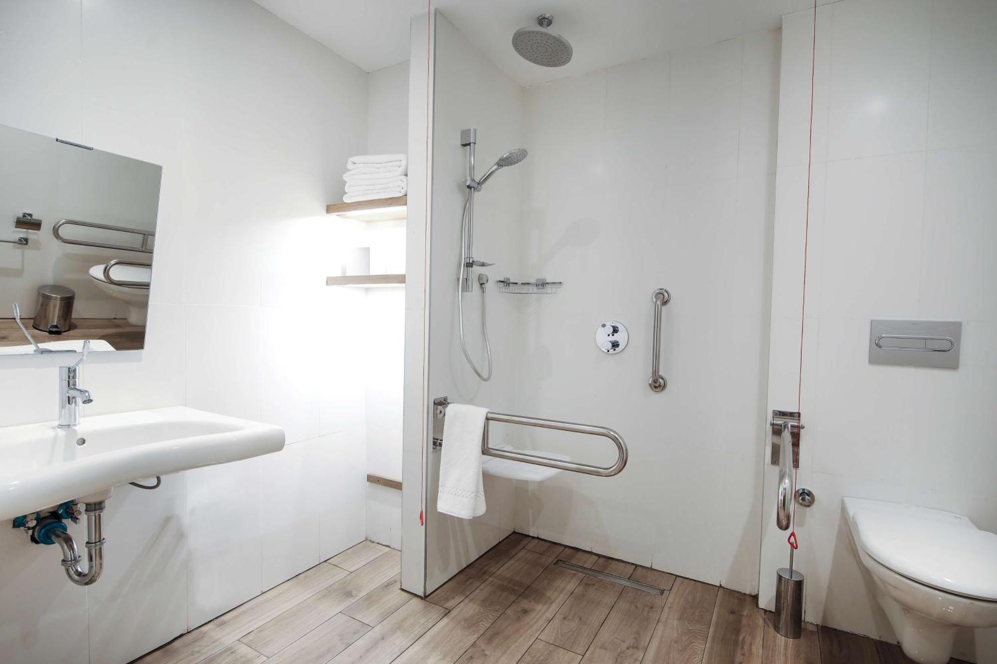 Hilton Garden Inn Ankara Cankaya Ngoại thất bức ảnh