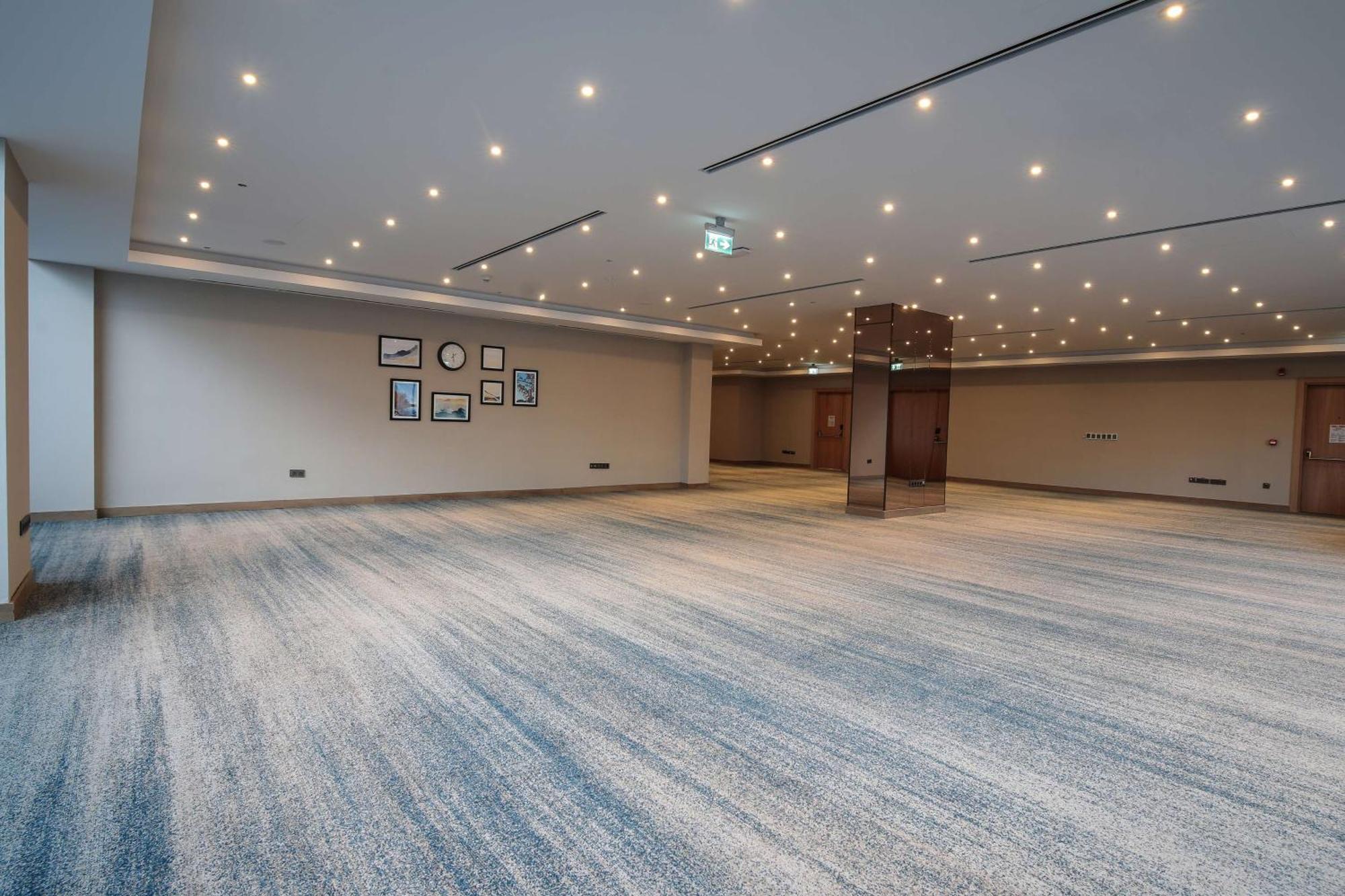 Hilton Garden Inn Ankara Cankaya Ngoại thất bức ảnh